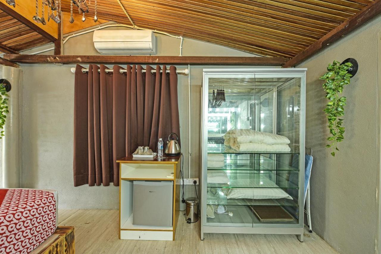 Oyo 90636 Teratak Zakiah Chalet Jerantut Esterno foto