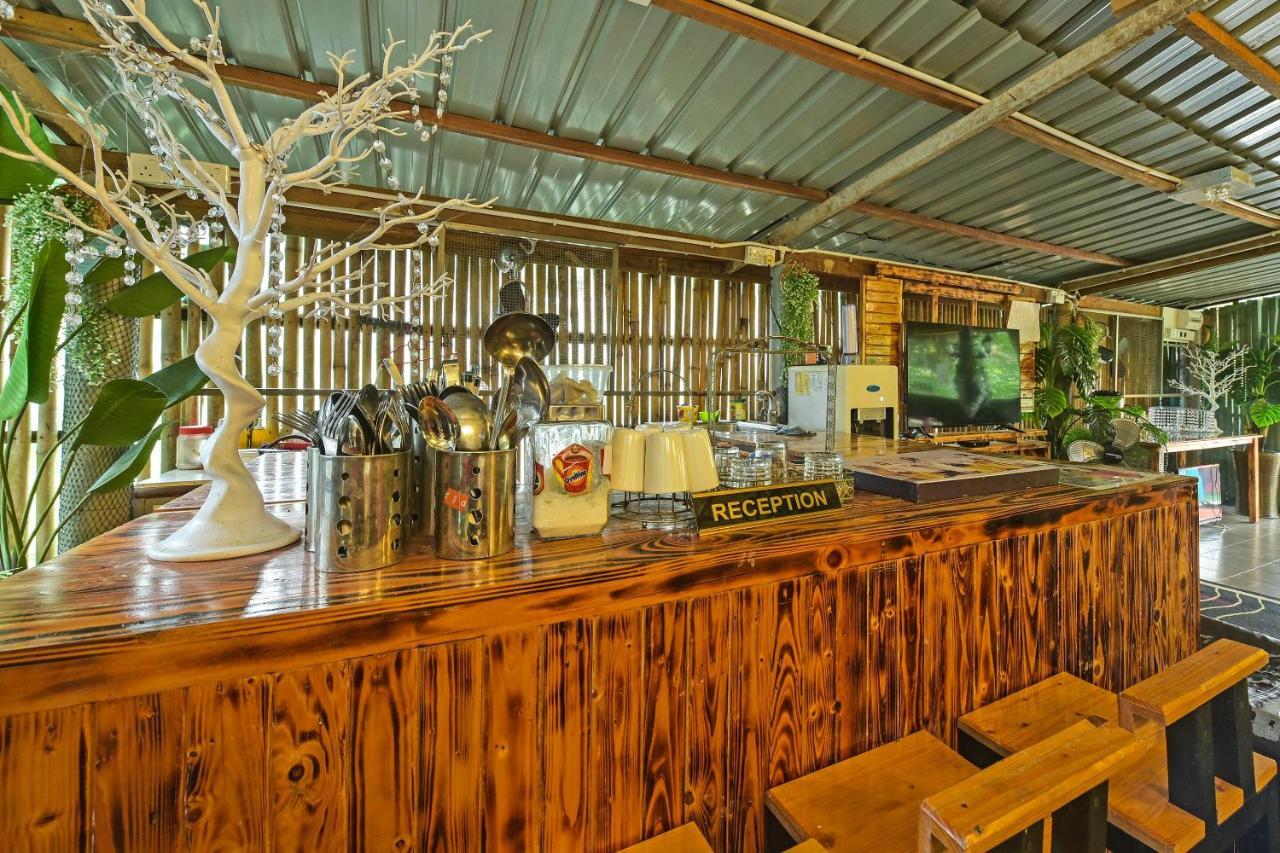 Oyo 90636 Teratak Zakiah Chalet Jerantut Esterno foto
