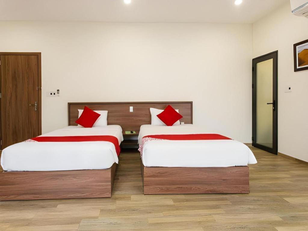 Oyo 90636 Teratak Zakiah Chalet Jerantut Esterno foto