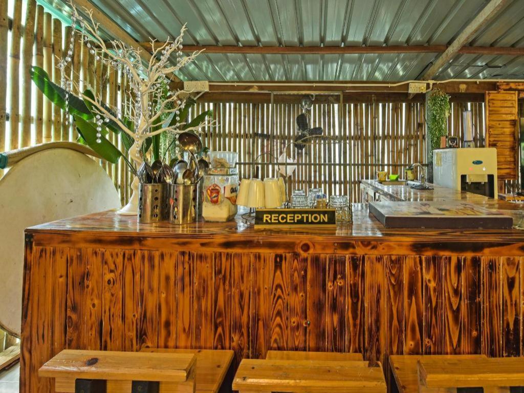 Oyo 90636 Teratak Zakiah Chalet Jerantut Esterno foto