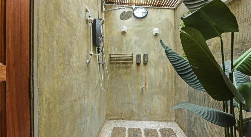 Oyo 90636 Teratak Zakiah Chalet Jerantut Esterno foto